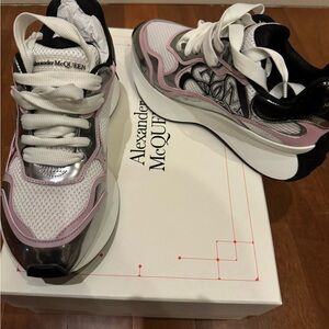 Alexander McQueen White and Pink Sneakers 37.5 NWT